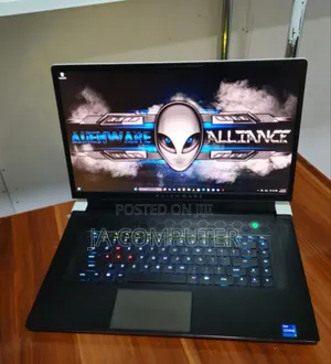 New Laptop Alienware M17x R2 16GB Intel Core I7 SSD 512GB