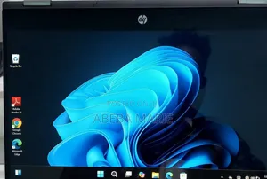 New Laptop HP Pavilion 15 8GB Intel Core I5 SSD 256GB