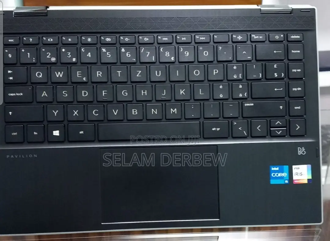 New Laptop HP Pavilion 15 8GB Intel Core I5 SSD 256GB