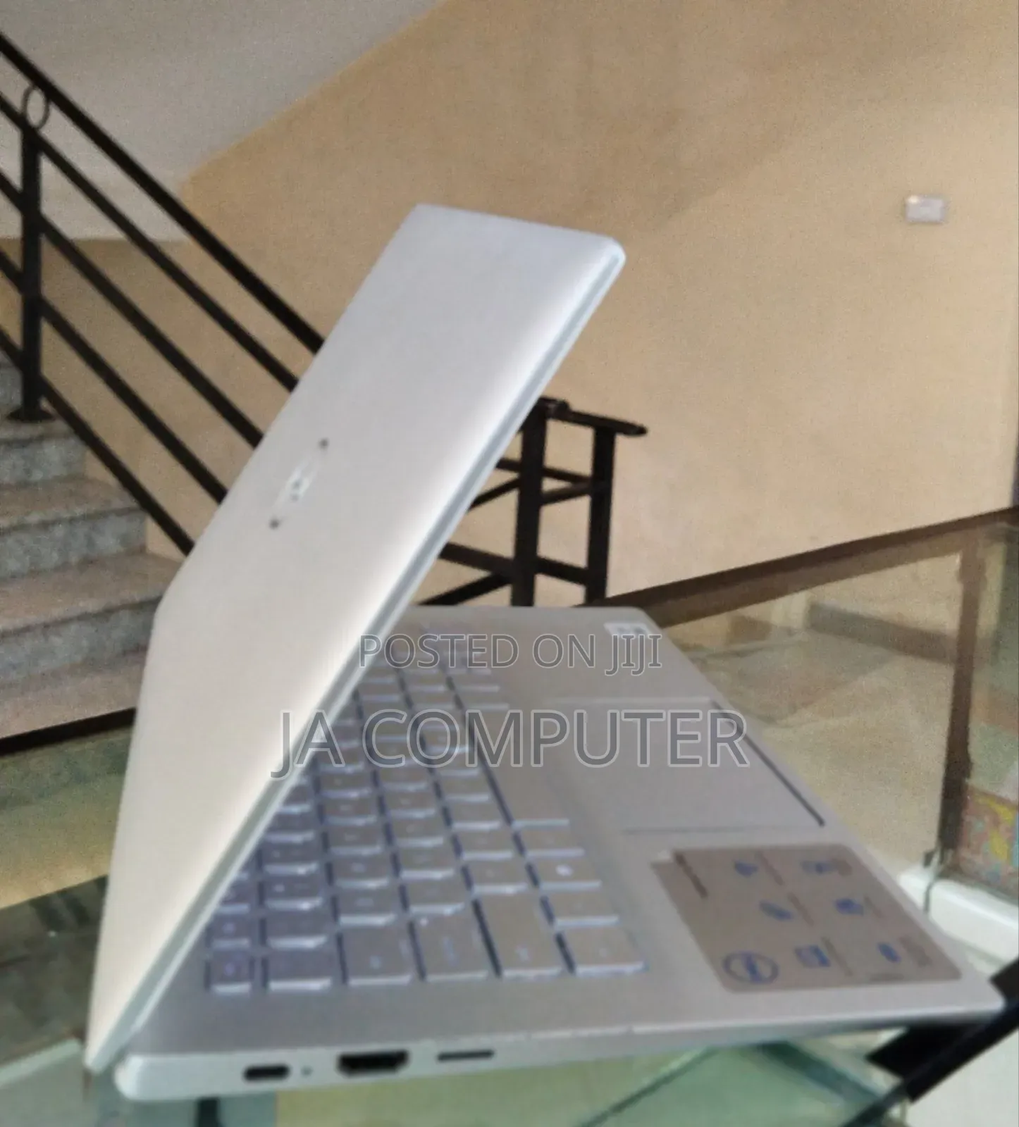 New Laptop Dell Inspiron 15 8GB Intel Core I7 SSD 512GB