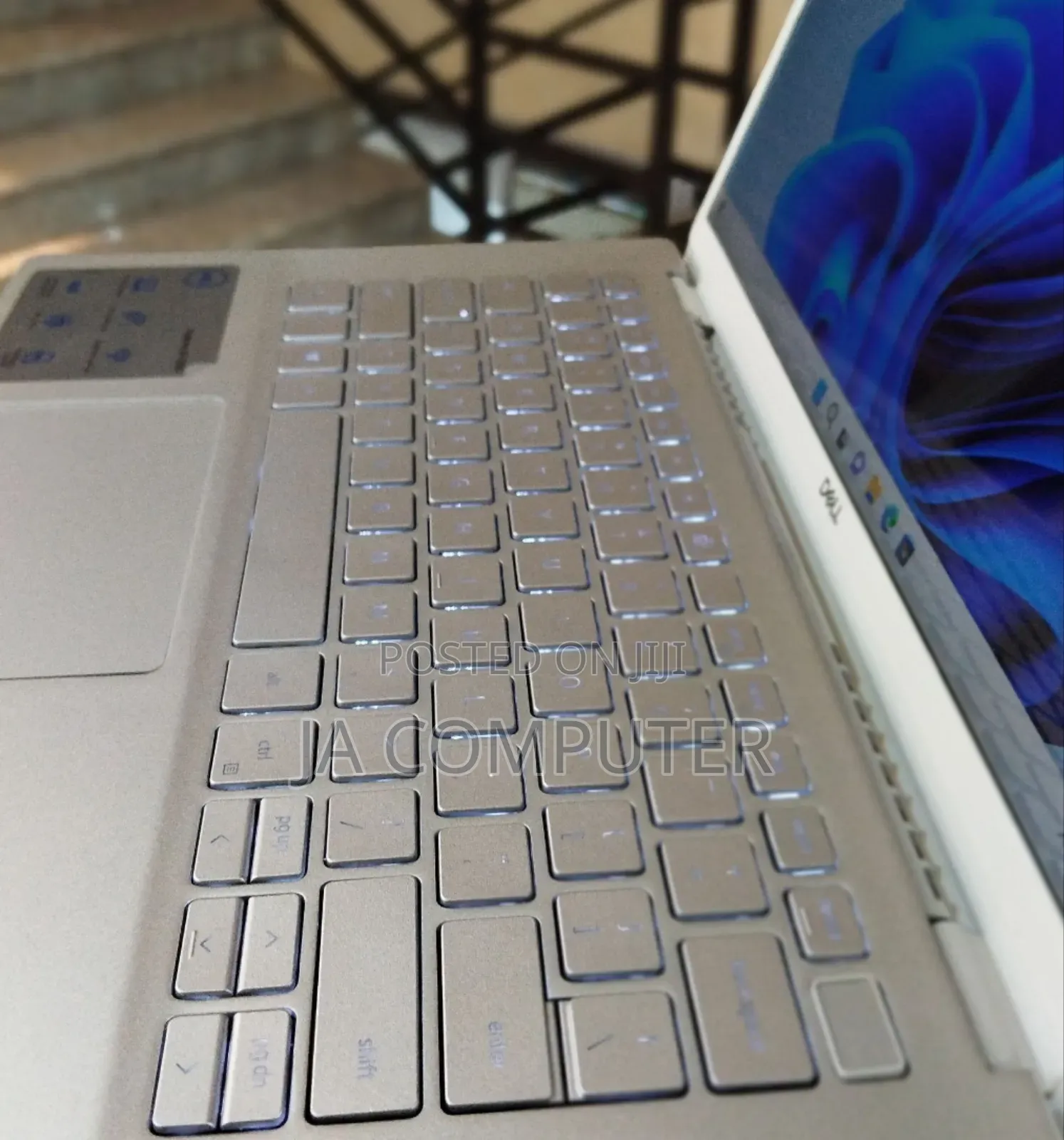 New Laptop Dell Inspiron 15 8GB Intel Core I7 SSD 512GB