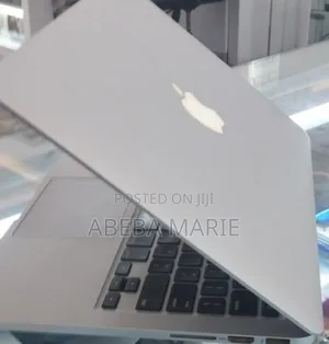 Laptop Apple MacBook Pro 2015 16GB Intel Core I5 SSD 512GB