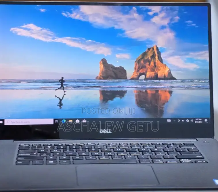 New Laptop Dell XPS 15 16GB Intel Core I5 SSD 512GB