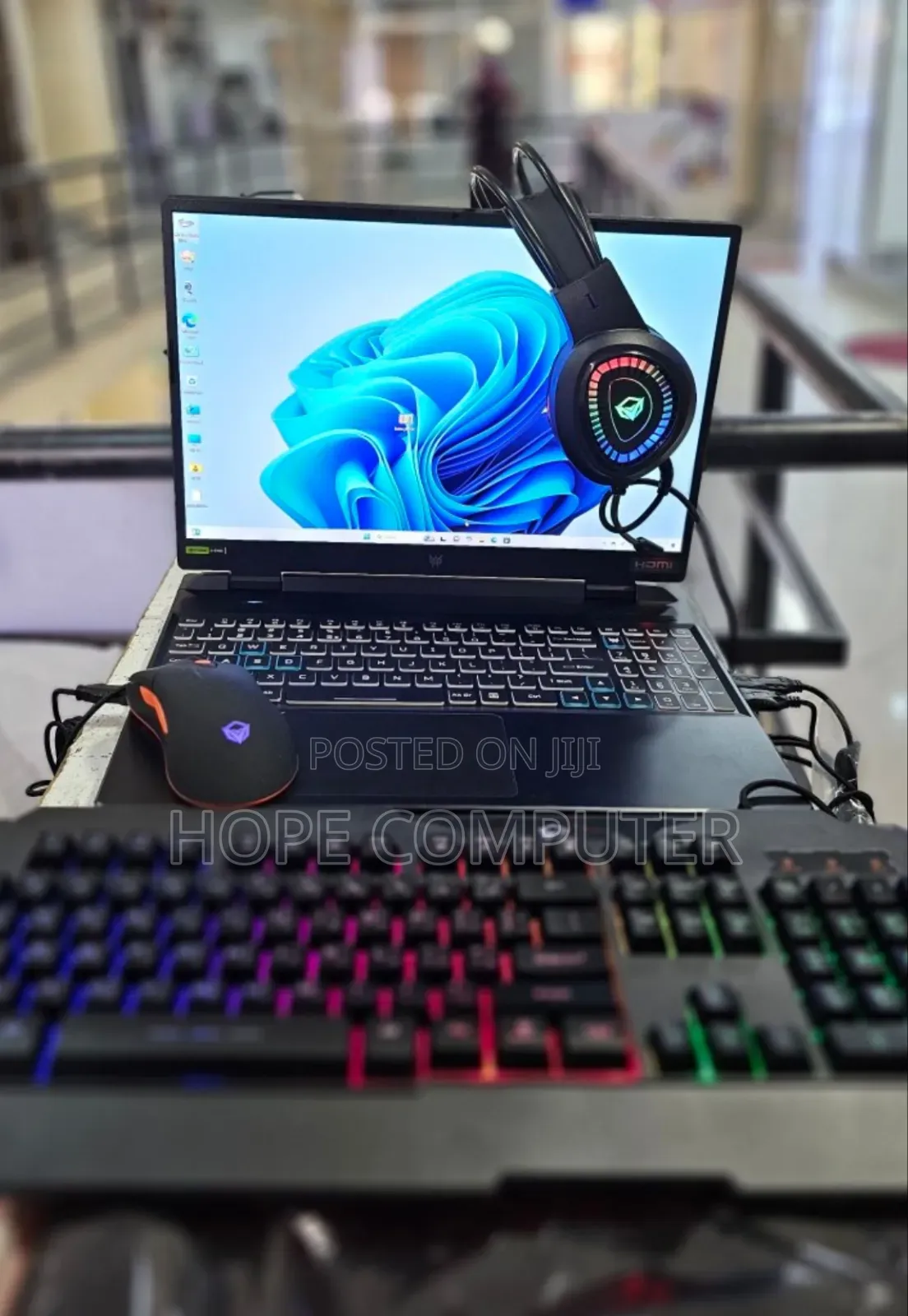 New Laptop Acer Predator Helios 300 16GB Intel Core I9 SSD 1T