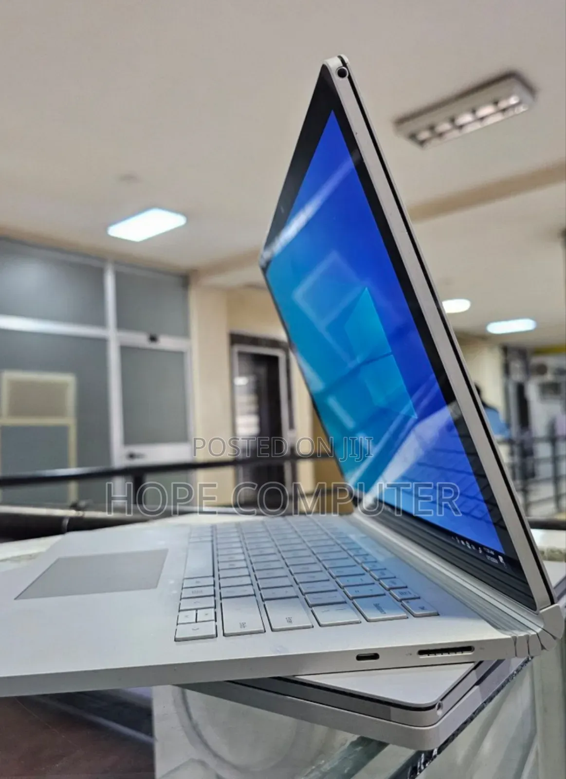 New Laptop Microsoft Surface Book 3 16GB Intel Core I7 SSD 256GB