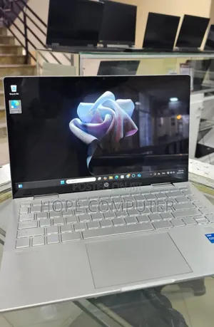 New Laptop HP Pavilion 15 8GB Intel Core I5 SSD 512GB