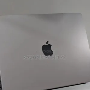 New Laptop Apple MacBook Pro M1 16GB Apple M1 Pro SSD 512GB