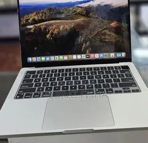 New Laptop Apple MacBook Pro 8GB Apple M3 SSD 512GB
