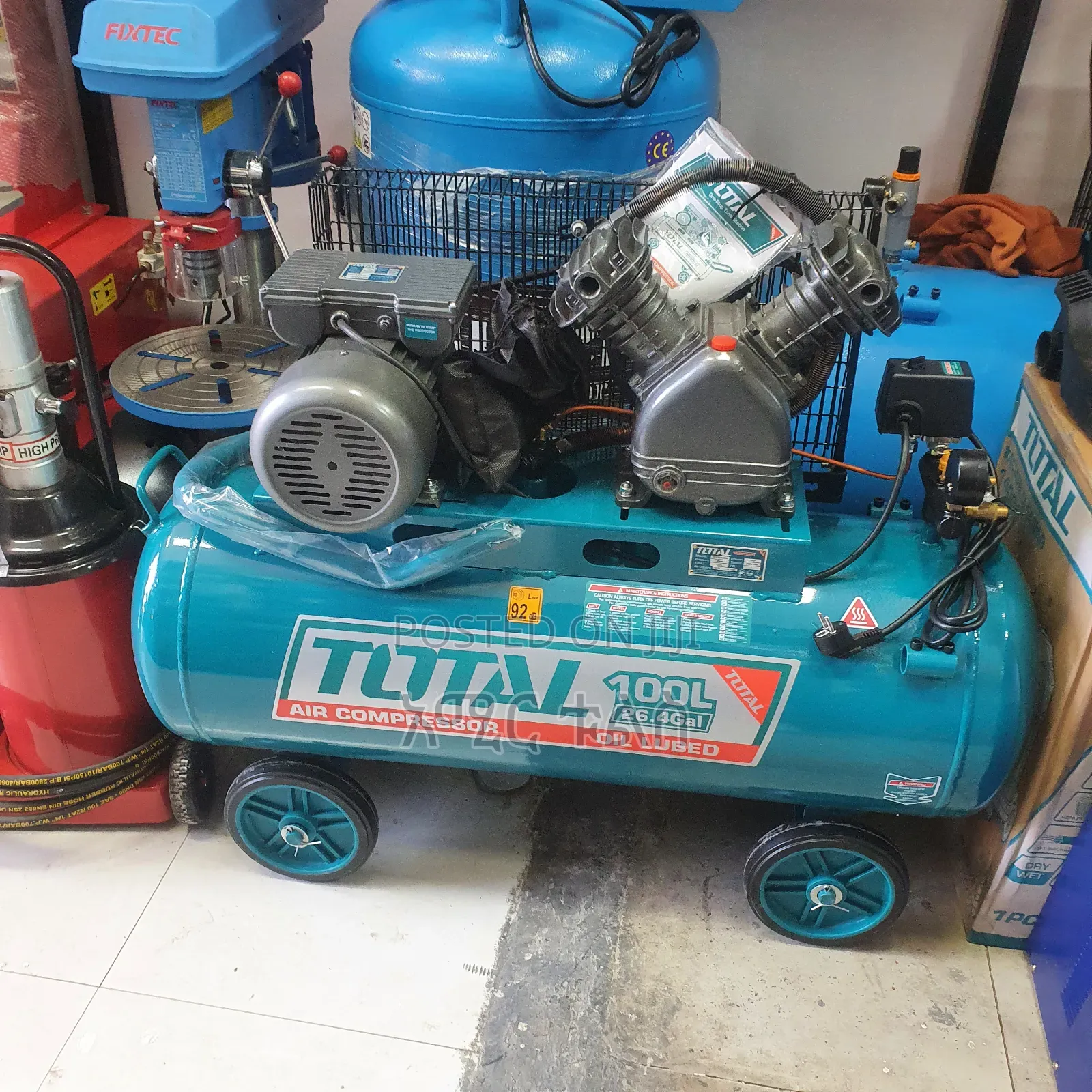 Total Air Compressor ኮፕረሰር 100ሌትር