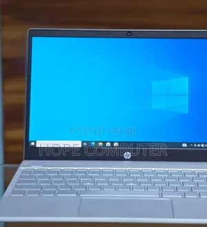 New Laptop HP Pavilion 15 8GB Intel Core I5 SSD 256GB