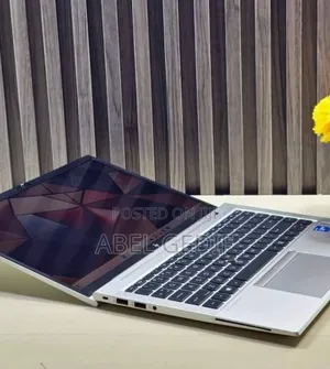 New Laptop HP EliteBook 840 16GB Intel Core I5 SSD 512GB