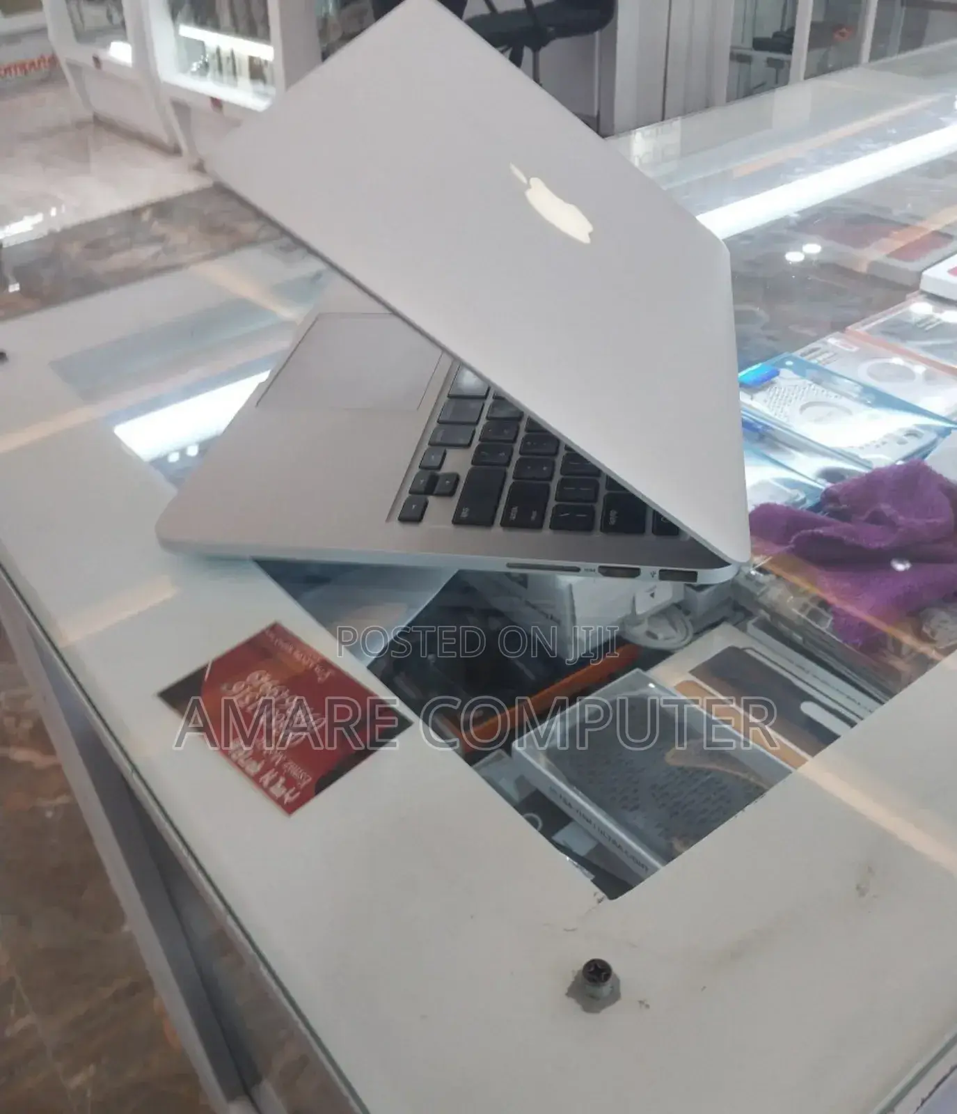 New Laptop Apple MacBook Pro 2015 16GB Intel Core I5 SSD 512GB