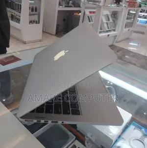 New Laptop Apple MacBook Pro 2015 16GB Intel Core I5 SSD 512GB