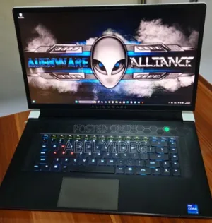New Laptop Alienware M17x R2 16GB Intel Core I7 SSD 512GB