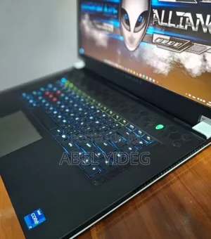 New Laptop Alienware M17x R2 16GB Intel Core I7 SSD 512GB