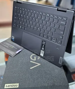 New Laptop Lenovo Yoga 7i 8GB Intel Core I5 SSD 512GB