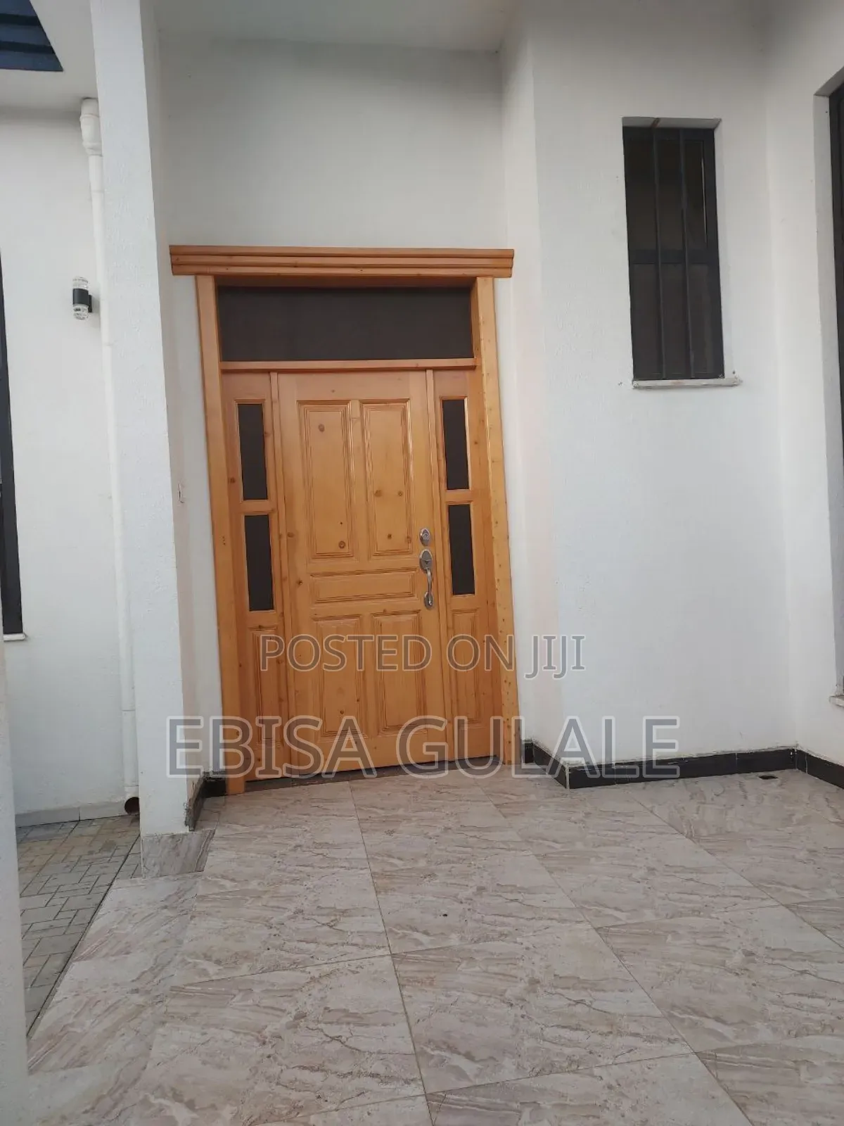 Furnished 4bdrm Apartment in Yeka for sale