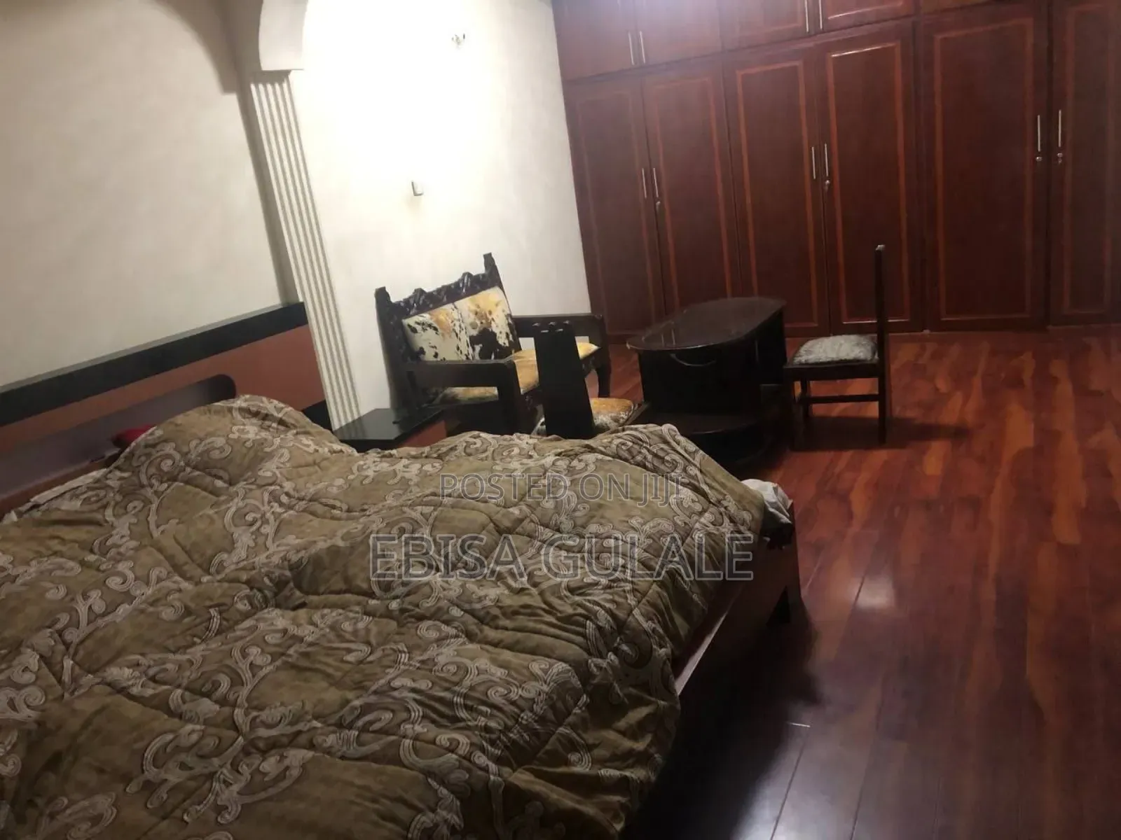 Furnished 6bdrm Apartment in Yeka for sale