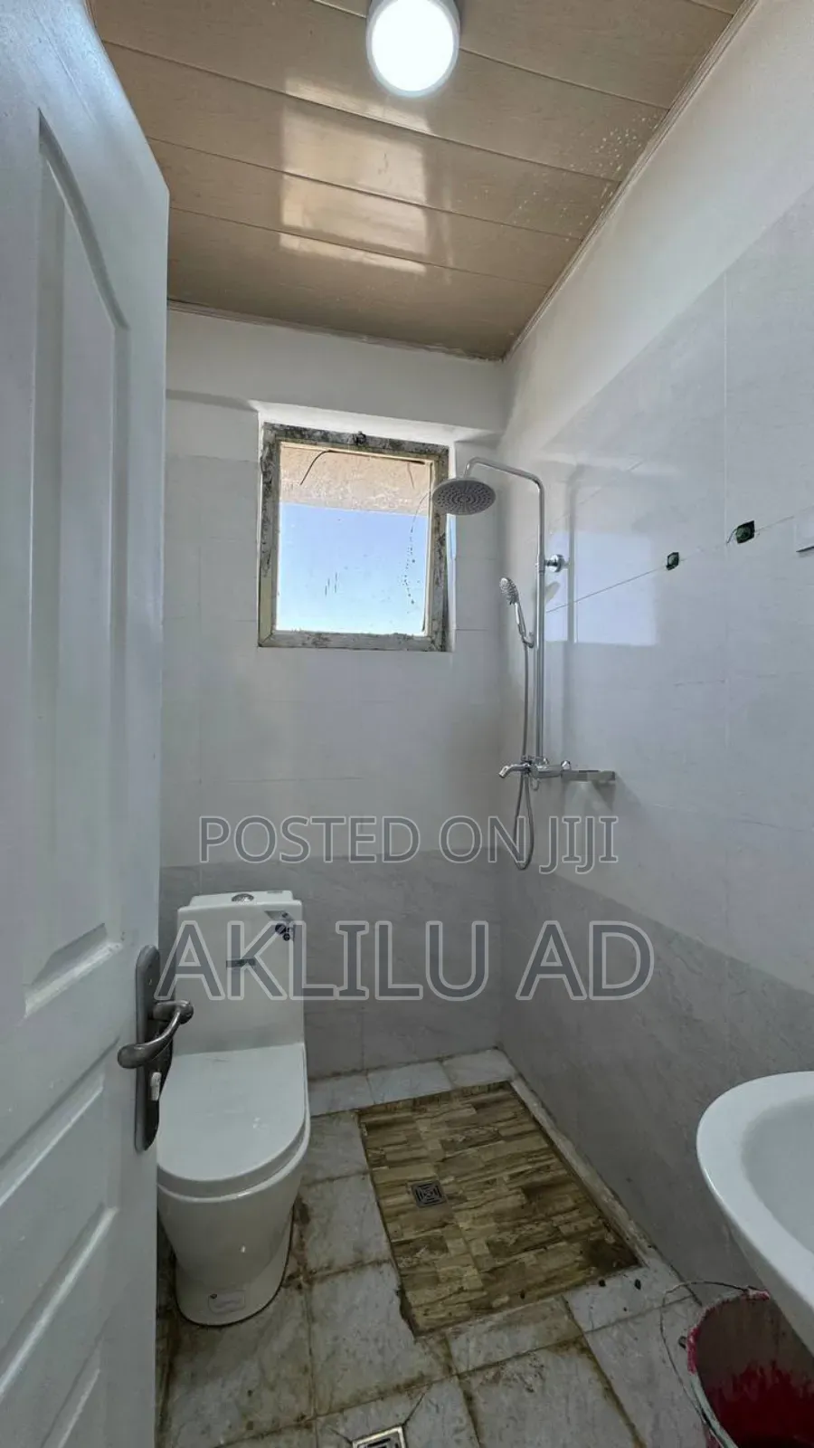 Furnished 2bdrm Condo in መሪ ሎቄ, Bole for sale