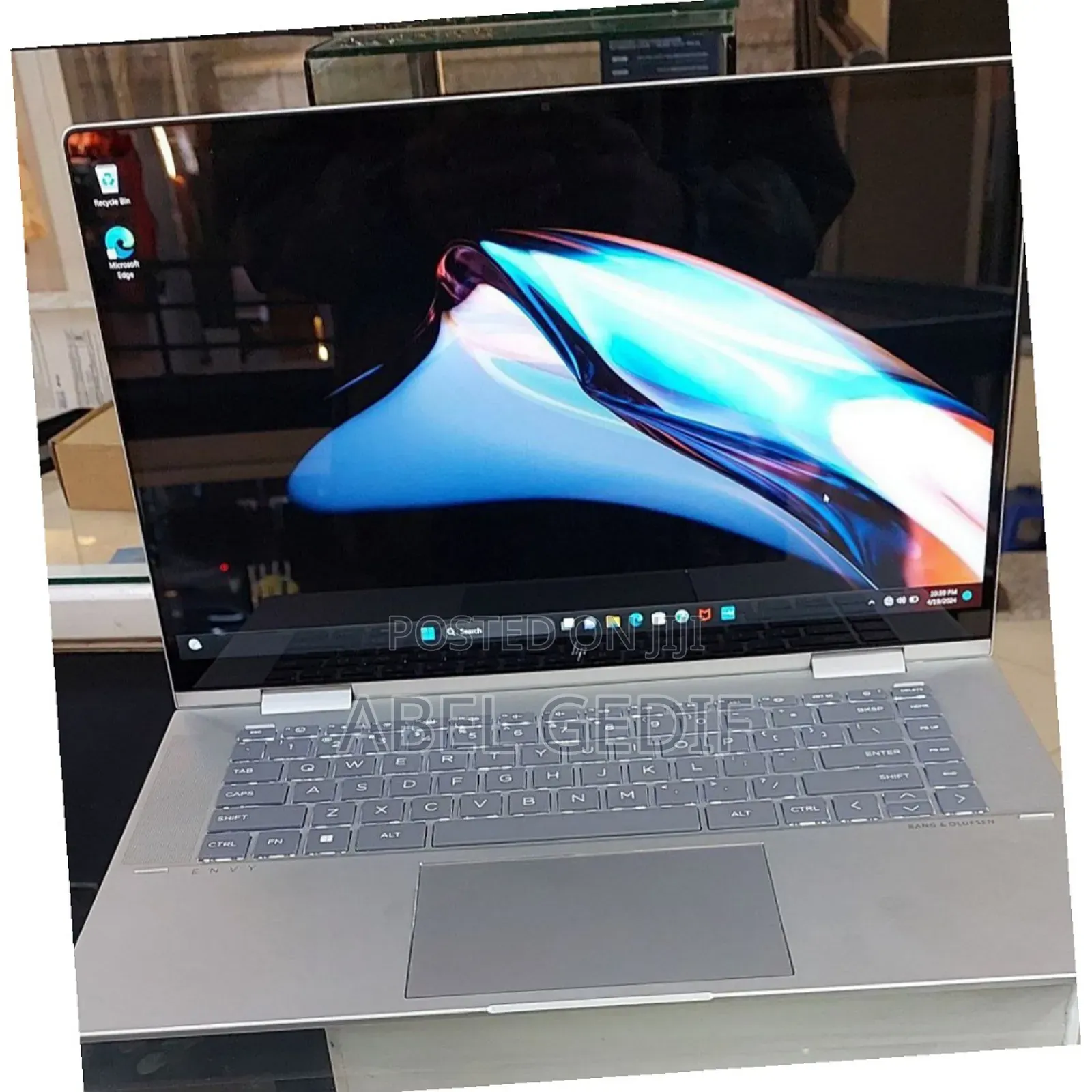 New Laptop HP Envy X360 16GB Intel Core I7 SSD 1T