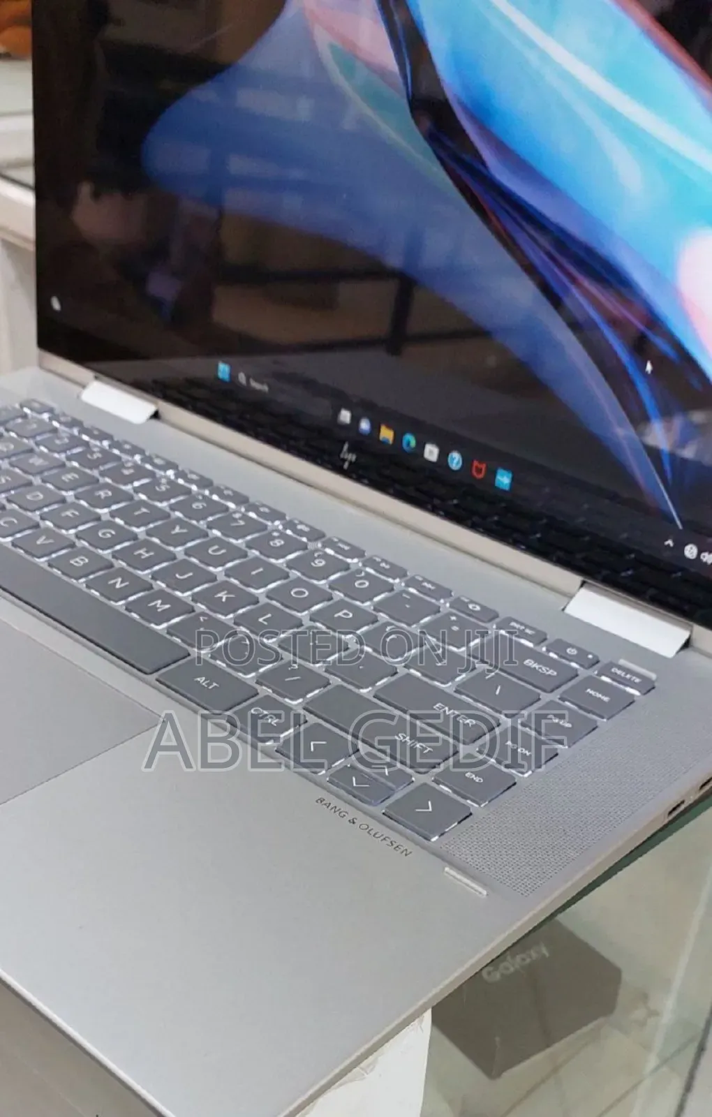 New Laptop HP Envy X360 16GB Intel Core I7 SSD 1T