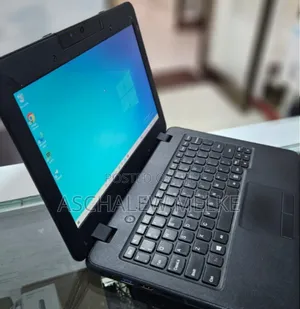 New Laptop Lenovo IdeaPad Z585 4GB Intel Core 2 Quad SSD 128GB