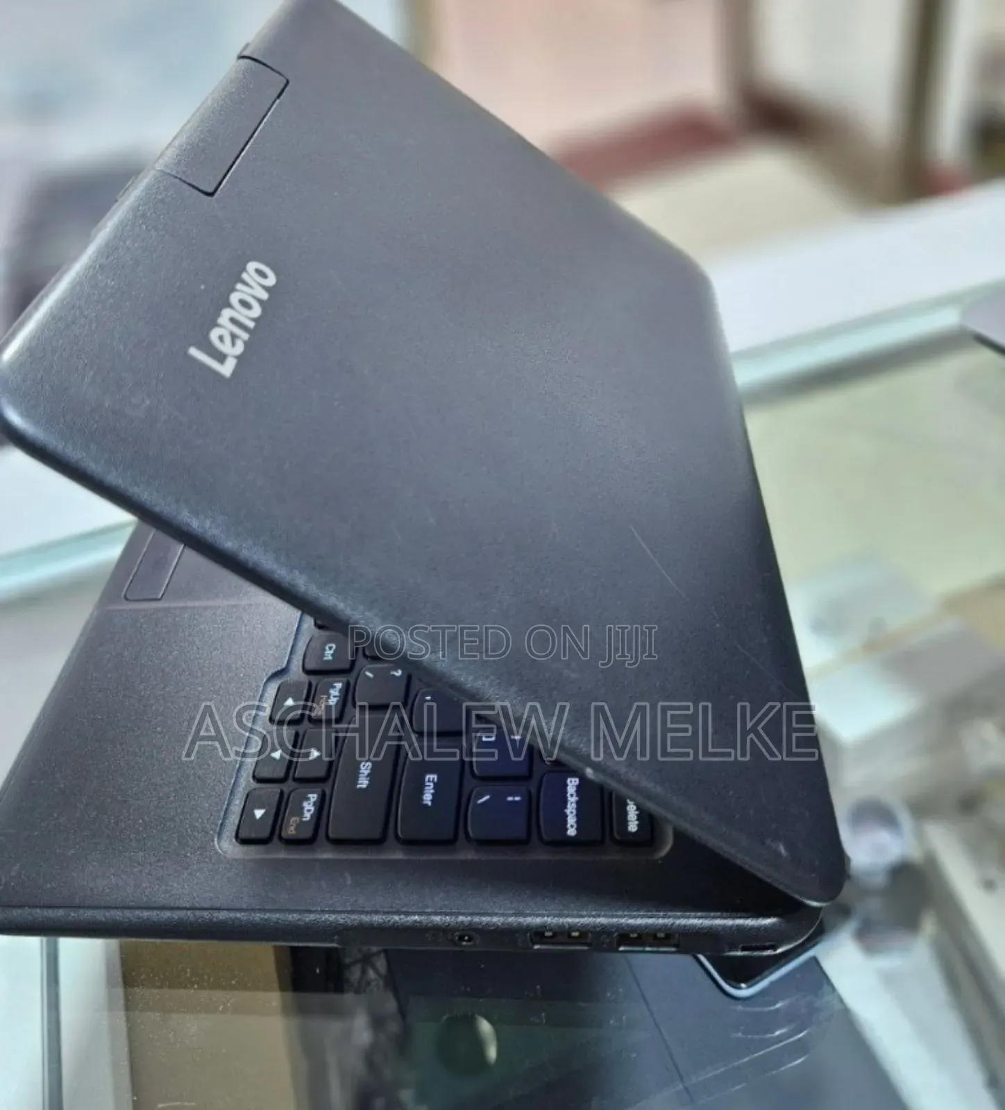 New Laptop Lenovo IdeaPad Z585 4GB Intel Core 2 Quad SSD 128GB