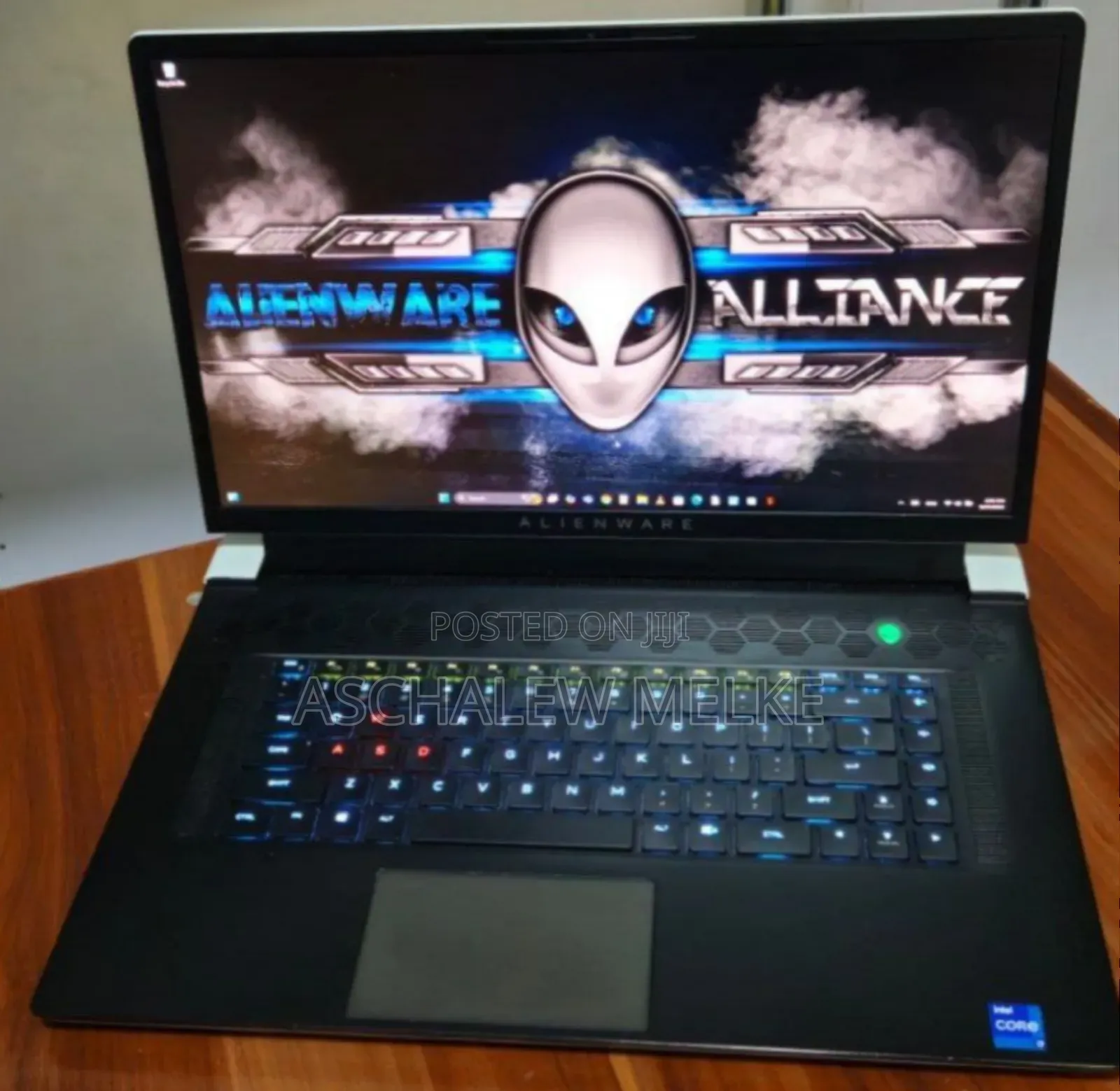 New Laptop Alienware M17x R2 16GB Intel Core I7 SSD 512GB
