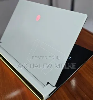 New Laptop Alienware M17x R2 16GB Intel Core I7 SSD 512GB