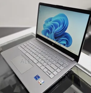 New Laptop HP Stream Notebook 8GB Intel Core I7 SSD 512GB