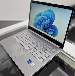 New Laptop HP Stream Notebook 8GB Intel Core I7 SSD 512GB