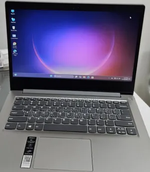 New Laptop Lenovo Ideapad 3 8GB Intel Core I5 SSD 256GB