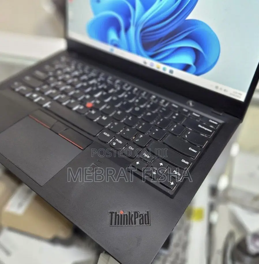 New Laptop Lenovo ThinkPad X1 Carbon 8GB Intel Core I5 SSD 512GB