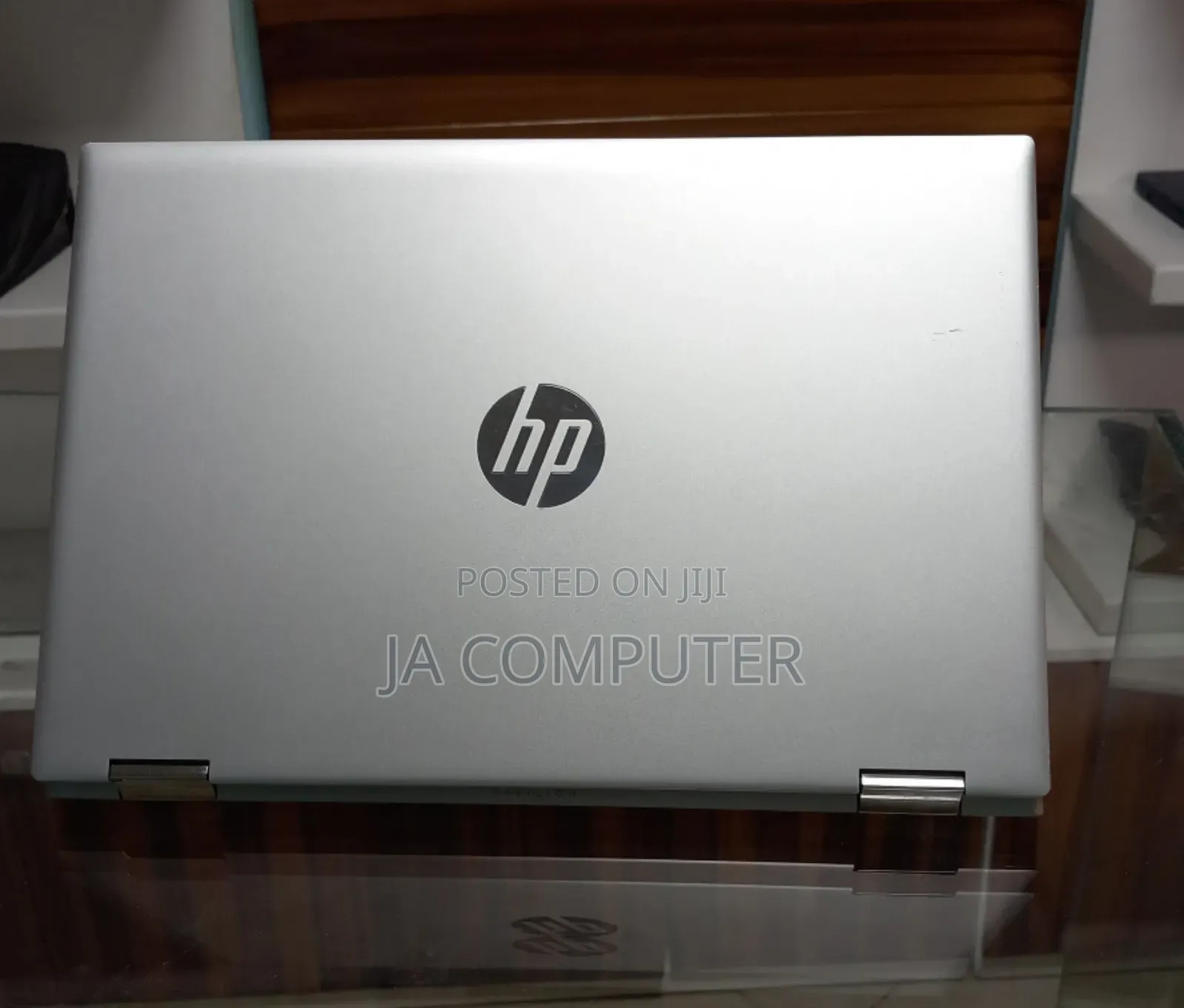 New Laptop HP Pavilion 15 8GB Intel Core I5 SSD 256GB