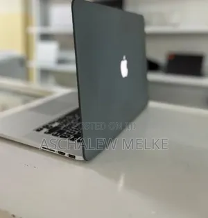 Photo - New Laptop Apple MacBook Pro 2015 16GB Intel Core I7 SSD 256GB