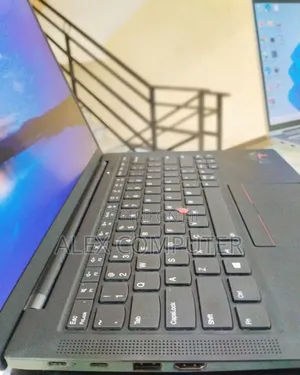 New Laptop Lenovo ThinkPad X1 Carbon 8GB Intel Core I5 SSD 512GB