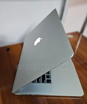 New Laptop Apple MacBook Pro 2014 16GB Intel Core I7 SSD 256GB