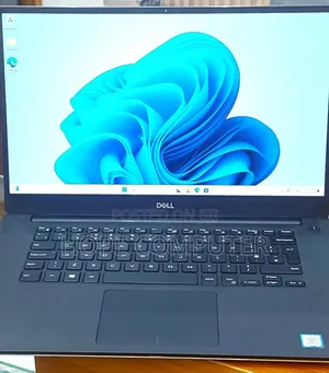 Photo - New Laptop Dell Precision 5540 32GB Intel Core I7 SSD 512GB