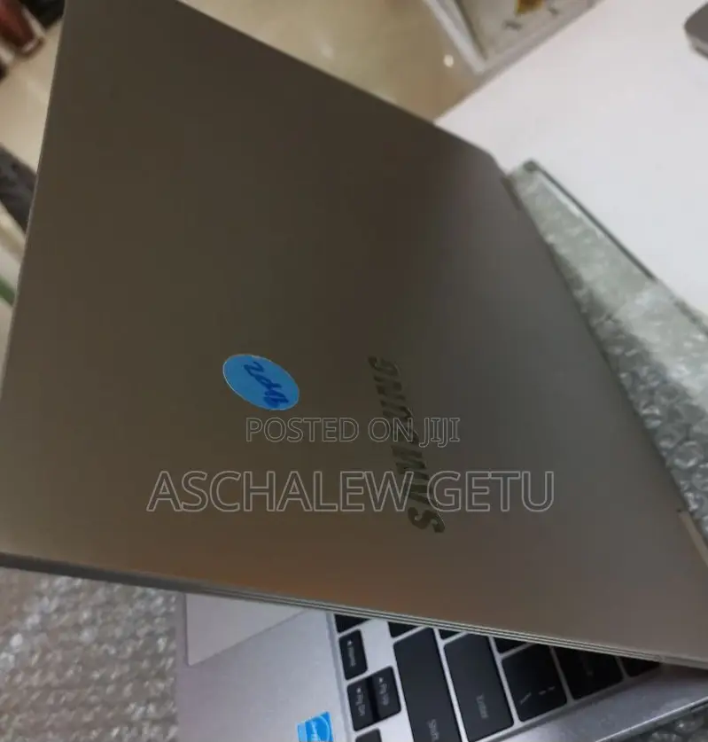 New Laptop HP Stream Notebook 8GB Intel Core I5 SSD 512GB