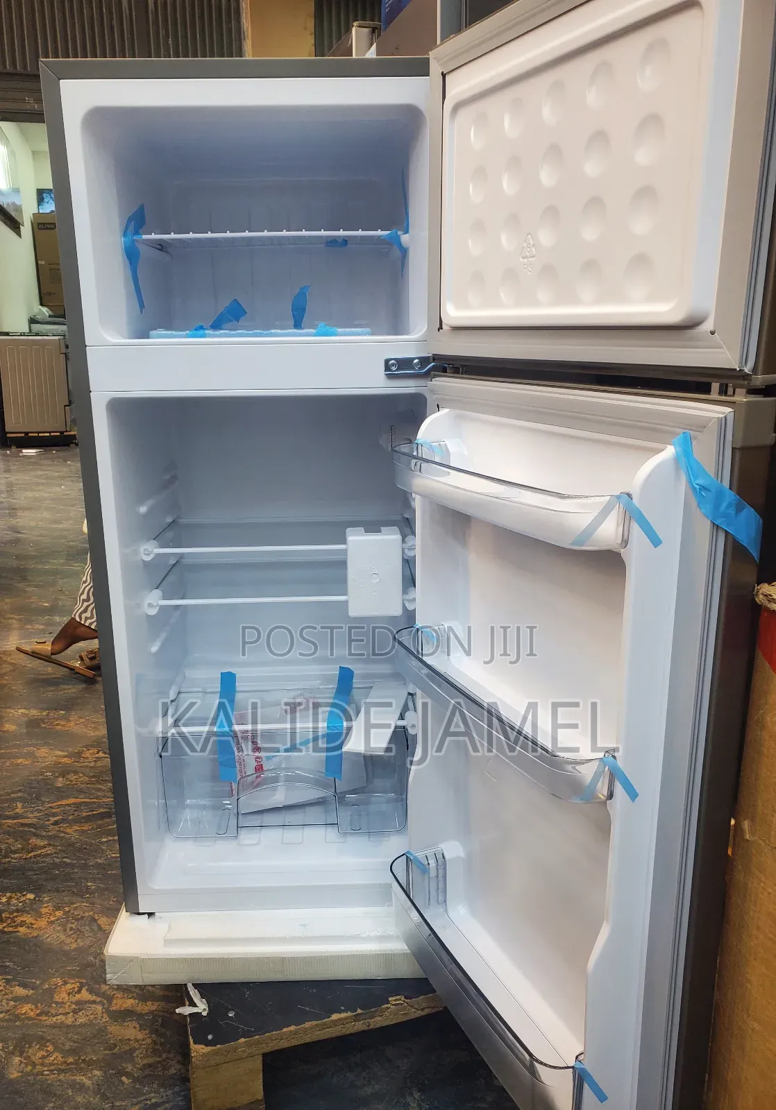 Orbit 210 Refrigerator