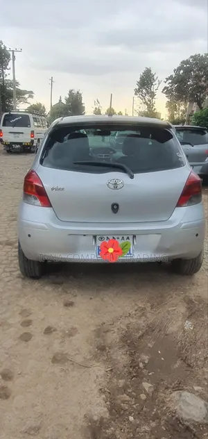 Toyota Yaris 2008 Silver