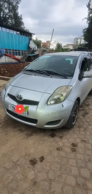 Toyota Yaris 2008 Silver