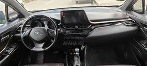 Toyota C-HR 2019 Blue