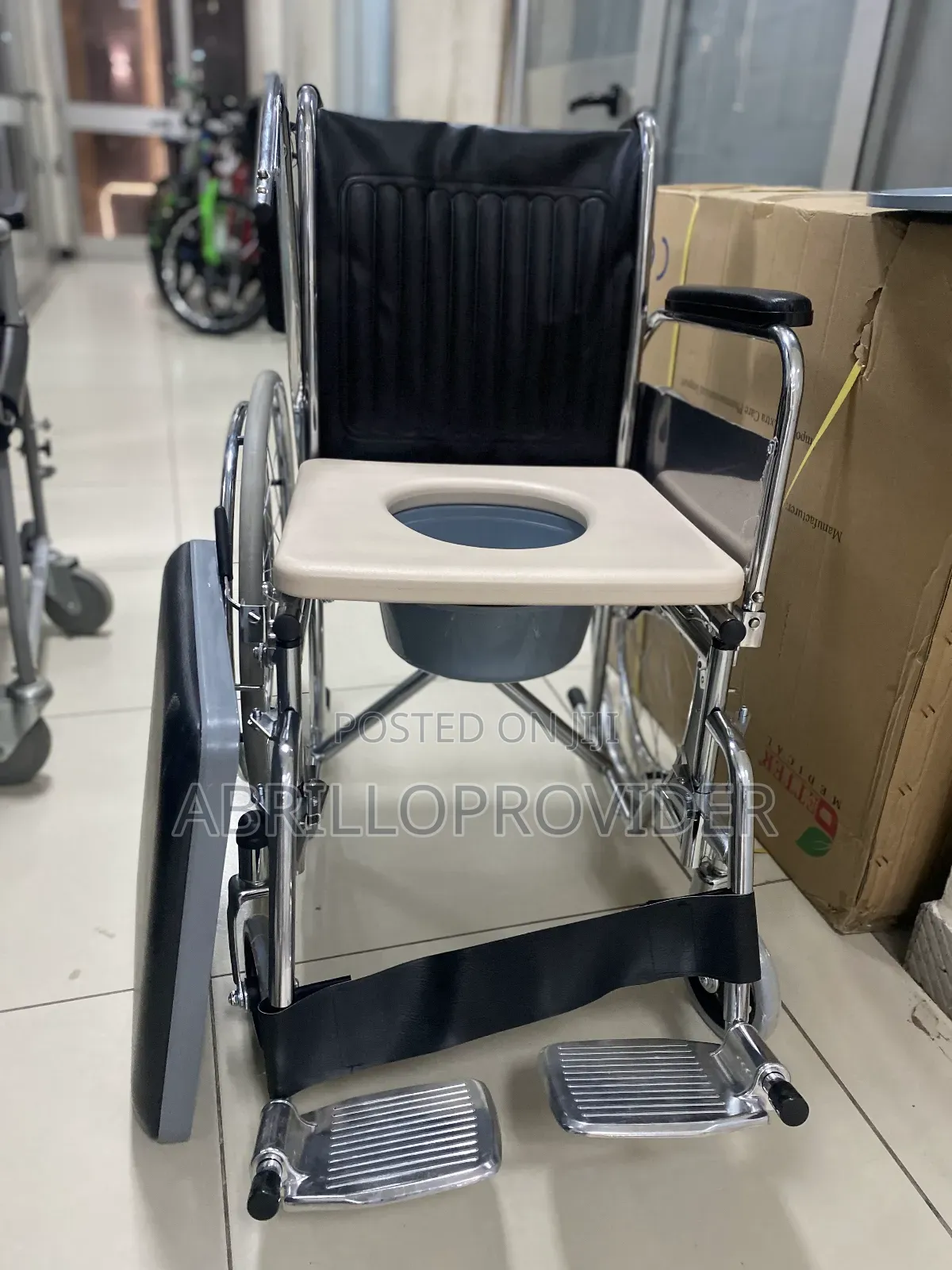 Toilet Wheelchair3wheelchair8wheelchair9wheelchair3wheelchai