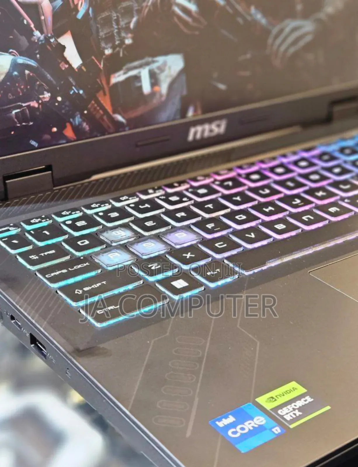 New Laptop MSI Crosshair 17 16GB Intel Core I7 SSD 1T