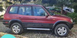 Toyota RAV4 1997 Red