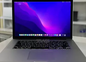 New Laptop Apple MacBook Pro 2015 16GB Intel Core I5 SSD 256GB