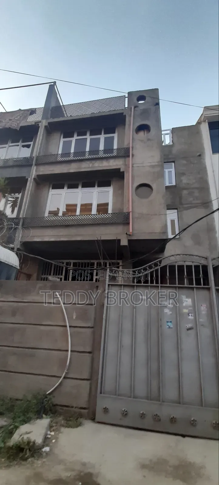 6bdrm House in Haile Garment, Nifas Silk-Lafto for sale