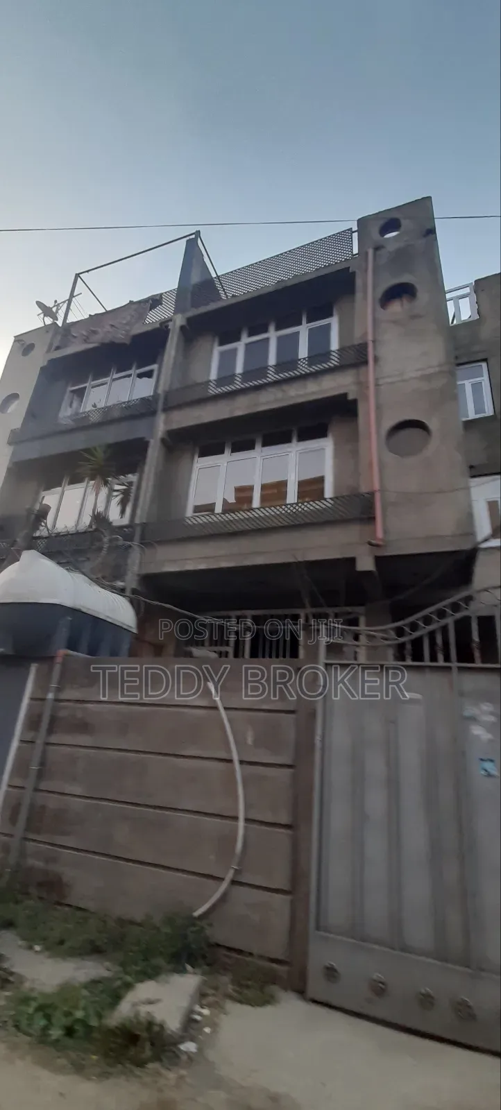 6bdrm House in Haile Garment, Nifas Silk-Lafto for sale