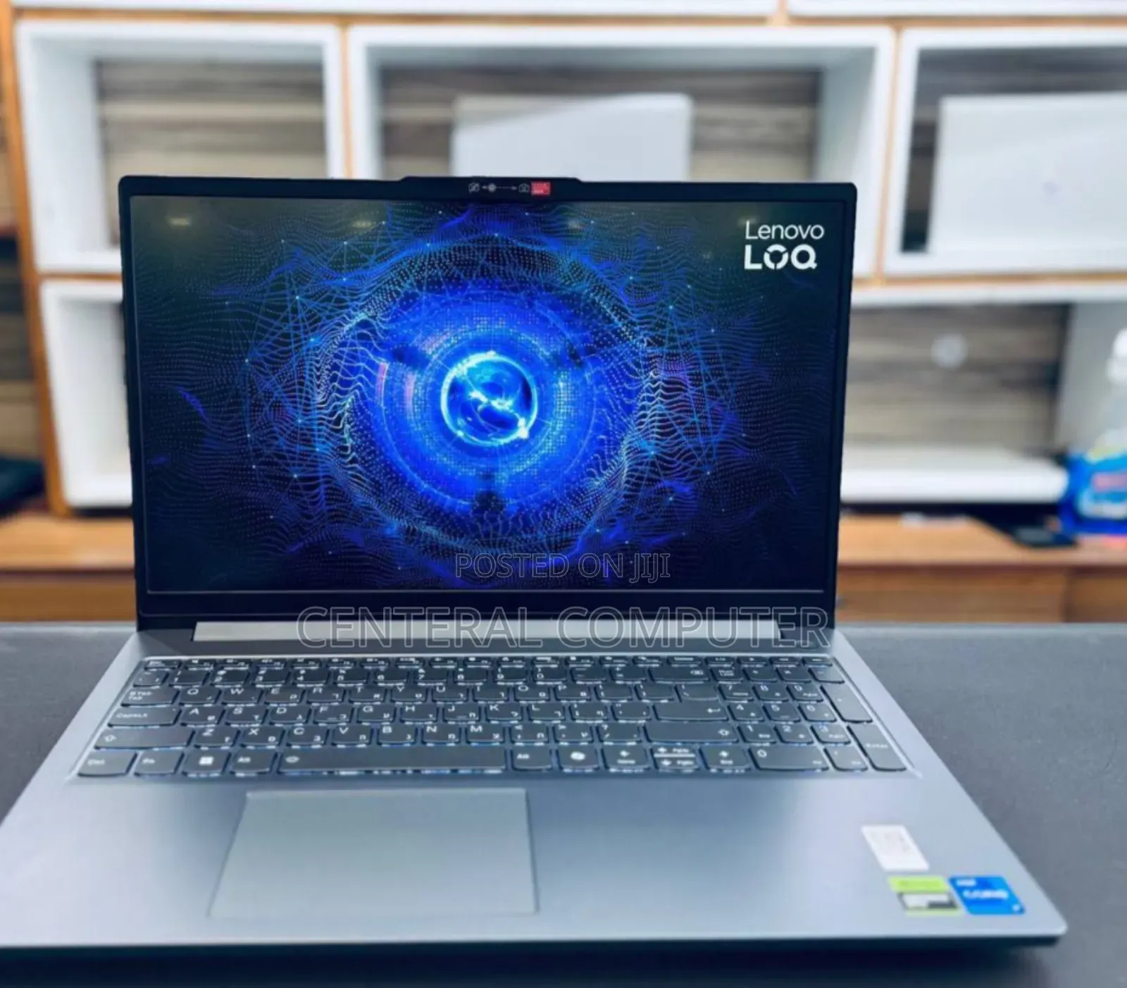 New Laptop Lenovo LOQ 15IRH8 16GB Intel Core i7 SSD 512GB